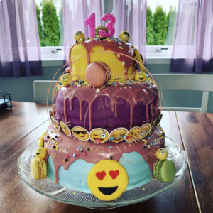 Smiley cake
